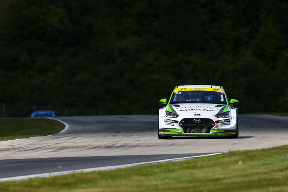 BHA, HYUNDAI SEEK THIRD STRAIGHT VICTORY AT VIR