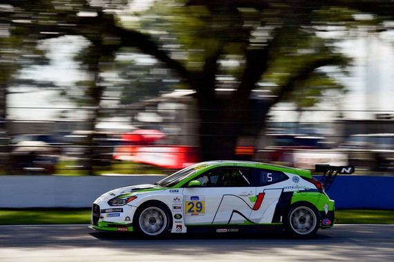 HYUNDAI WINS MANUFACTURER’S TITLE AT SEBRING